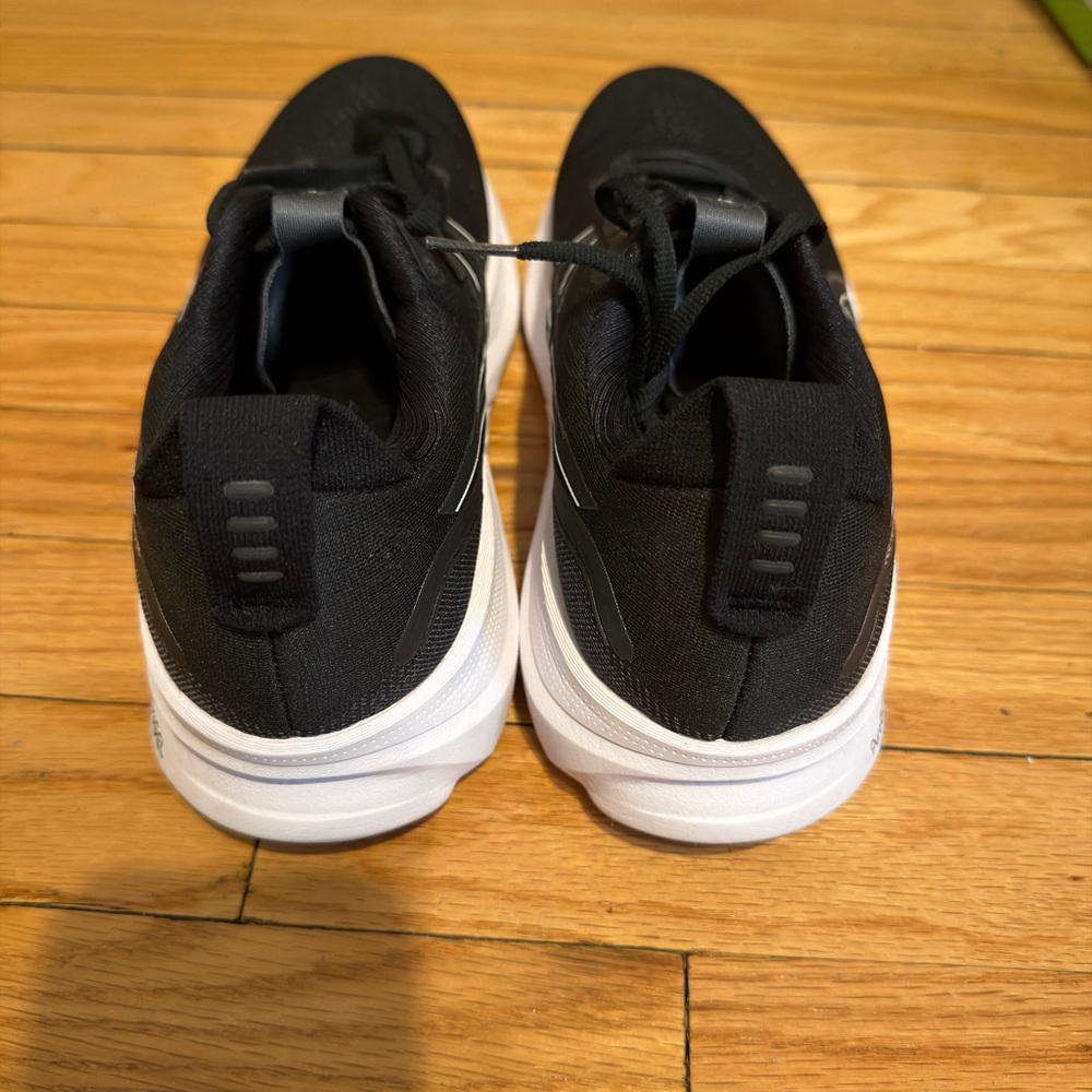 Asics Gel Kayano 32 Black and White Road Running Shoes - Picture 4 of 7